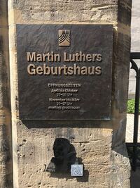 12_Luther_Geburtshaus_in_Eisleben